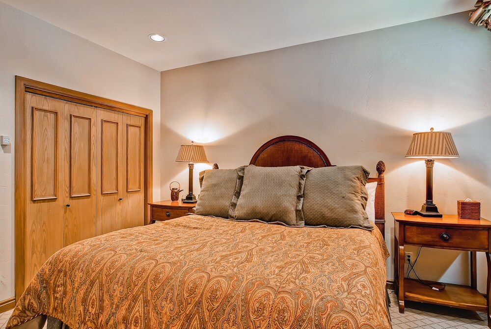 Highlands Slopeside by East West Hospitality - photo 110