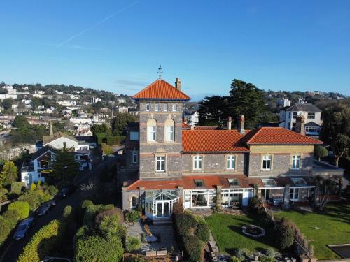 Vane Tower Designed by Global Award Winner - last minute hotel in Torquay