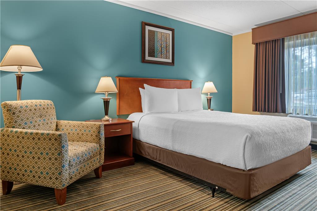 Best Western Plus Traverse City - photo 20