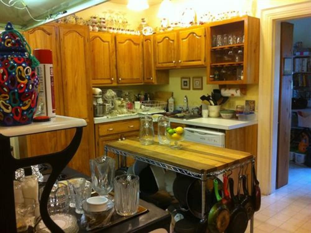 Brass Pineapple Inn - photo 56