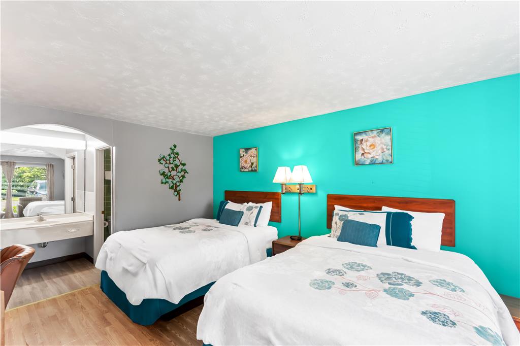 Americas Best Value Inn & Suites Williamstown - photo 11