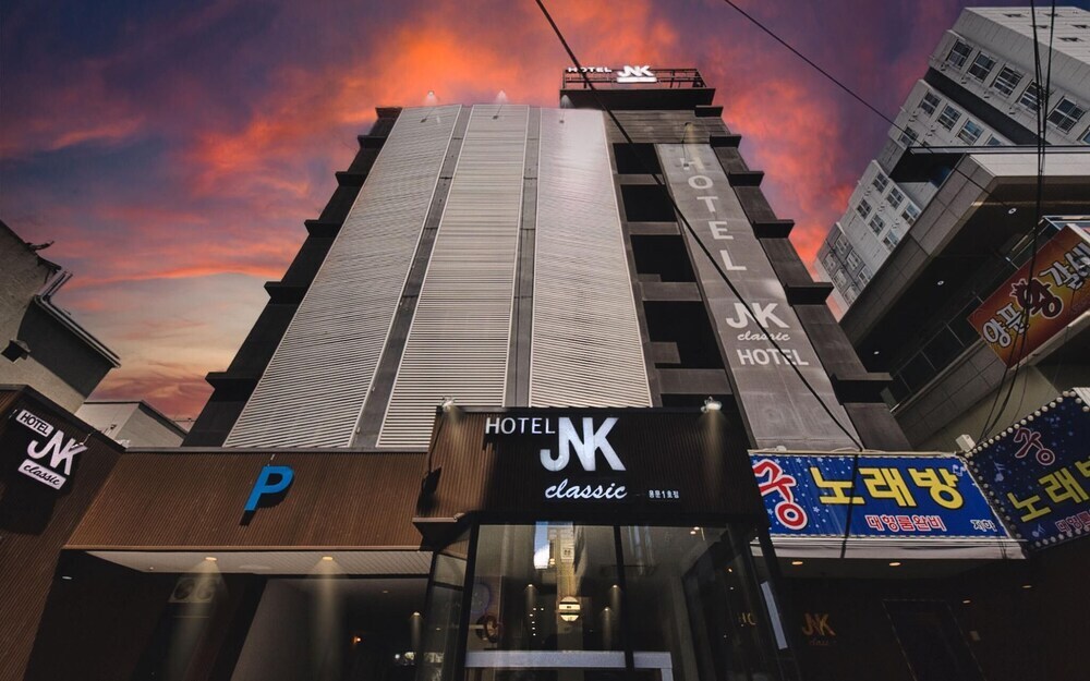 Daejeon Yongmun JNK Classic Hotel in Daejeon, South Korea