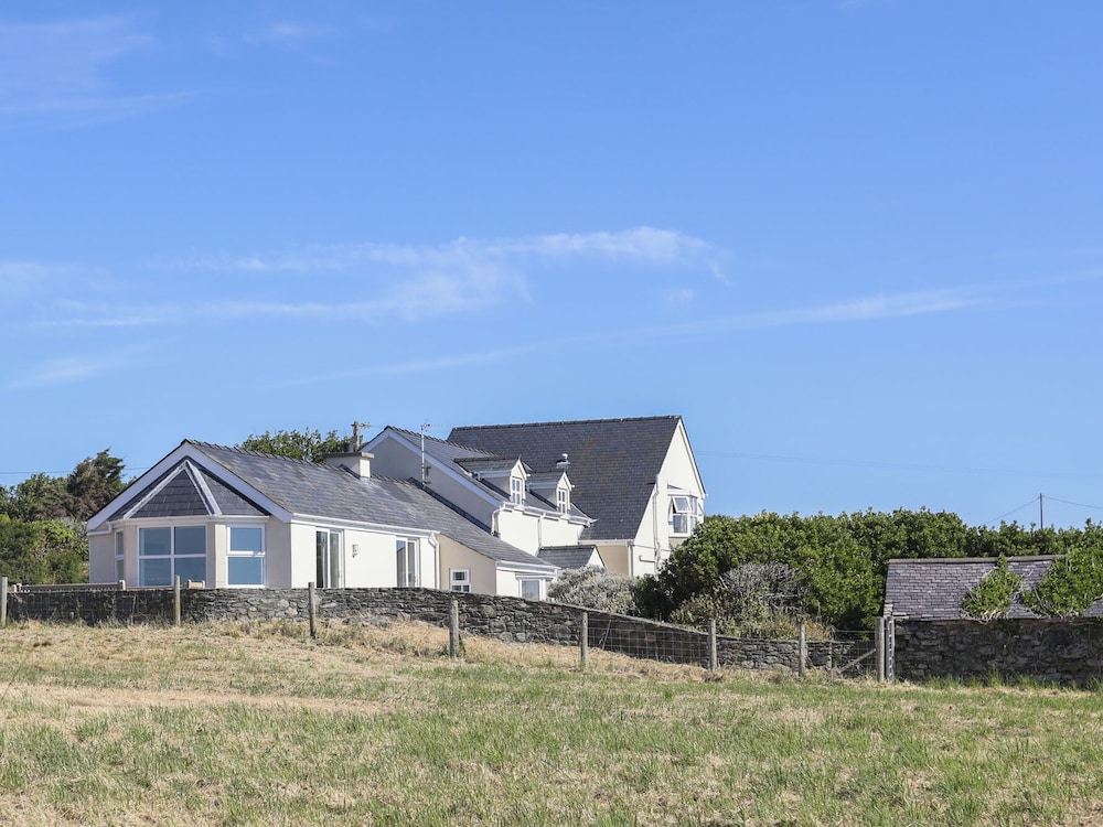 Glanrhyd Isaf in Holyhead, United Kingdom