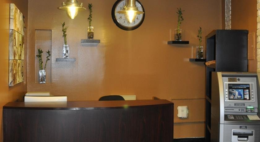 Westway Hotel & Hostel - photo 10