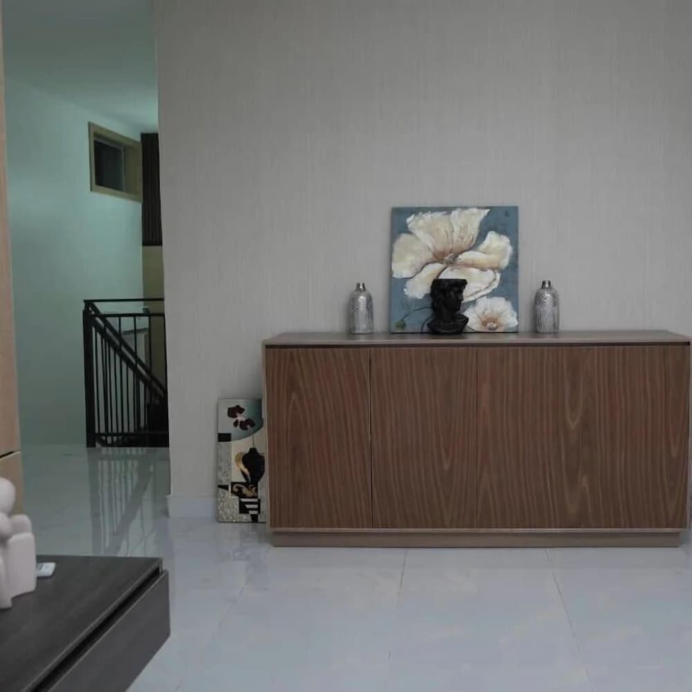 Damido's Apartment — 4-Star Luxury Hotel in Abuja, Nigeria