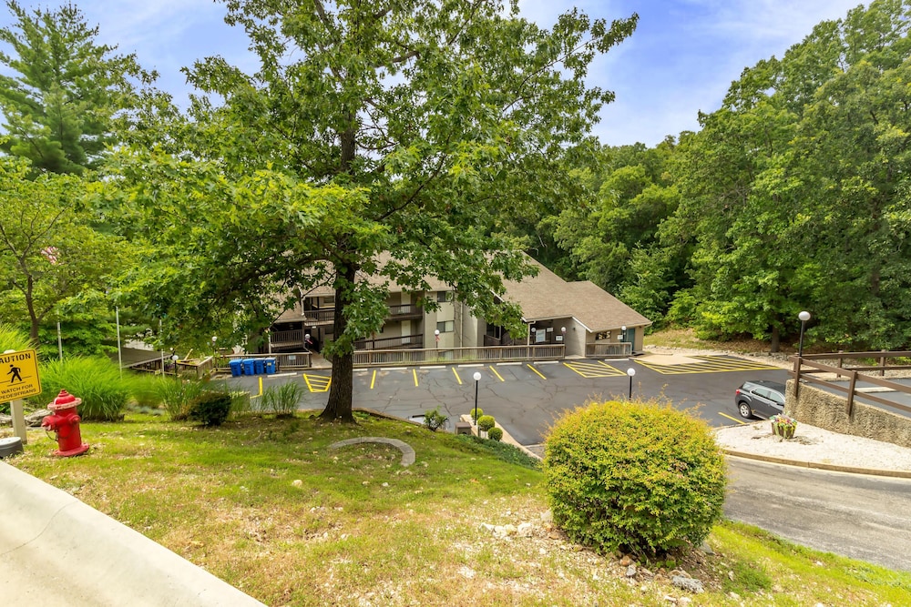 Lakewood Resort by EVRentals - photo 38