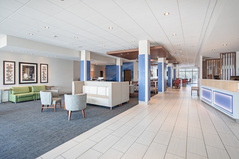 Holiday Inn Express & Suites Sterling by IHG - photo 33