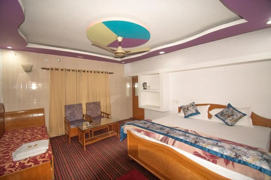 Hotel Dev Bhoomi