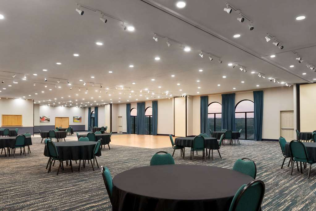 AmericInn by Wyndham Branson & Conference Center - photo 48