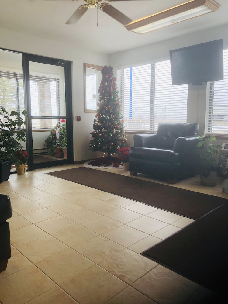 Americas Best Value Inn Onawa - photo 3