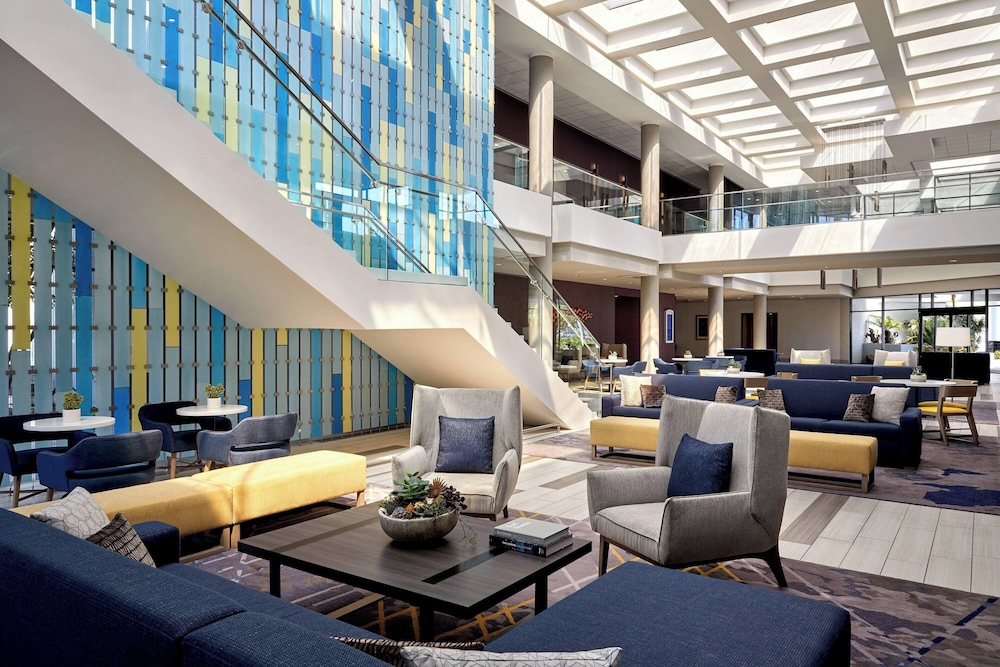 Ventura Beach Marriott - photo 2