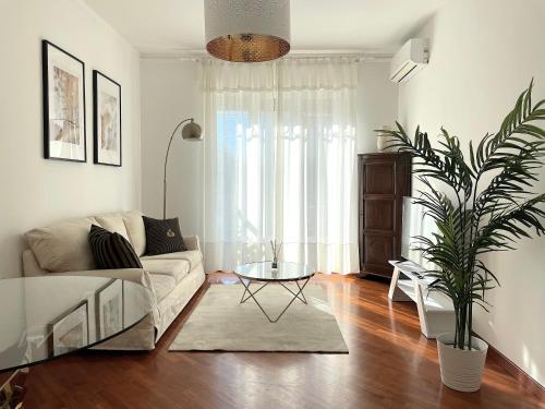 Amazing Flat with Terrace — 4-Star Luxury Hotel in Milan, Italy