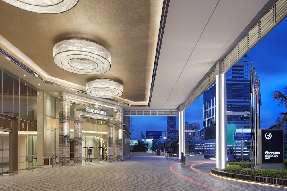 Sheraton Petaling Jaya Hotel — 5-Star Luxury Hotel in Petaling Jaya, Malaysia