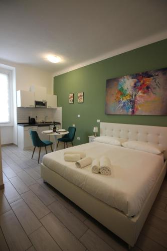 Veronica's House 1 Central Station Milan Corso Buenos Aires — 4-Star Luxury Hotel in Milan, Italy
