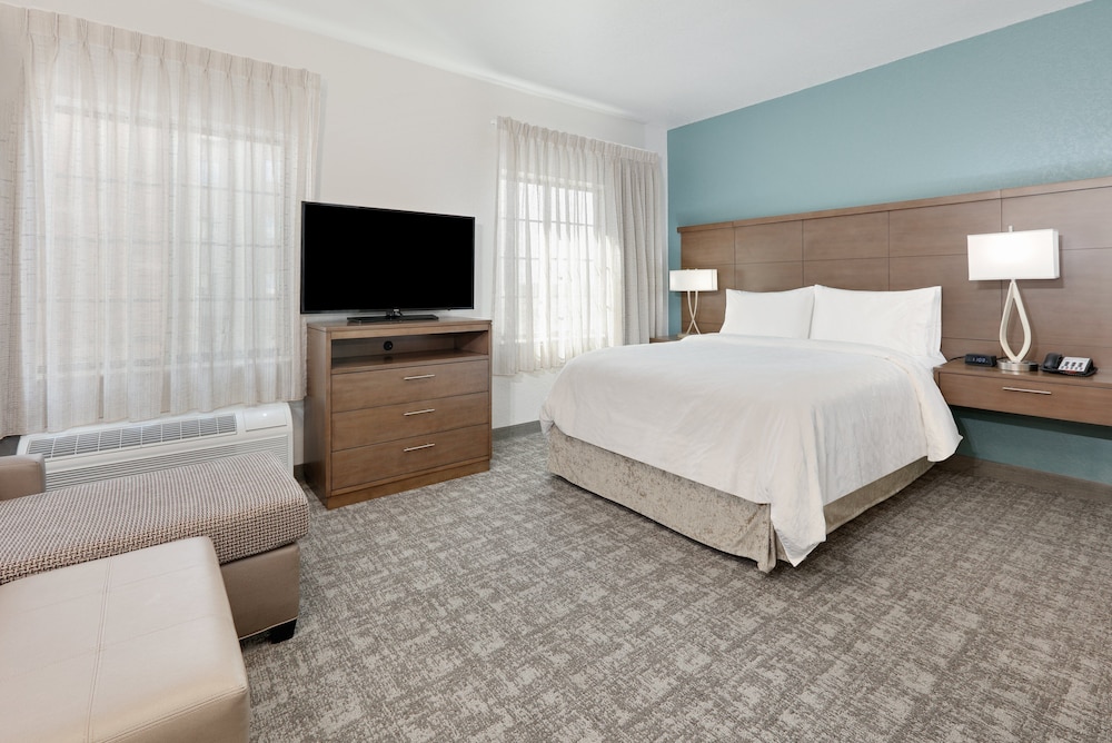 Staybridge Suites San Antonio Schertz by IHG - photo 3