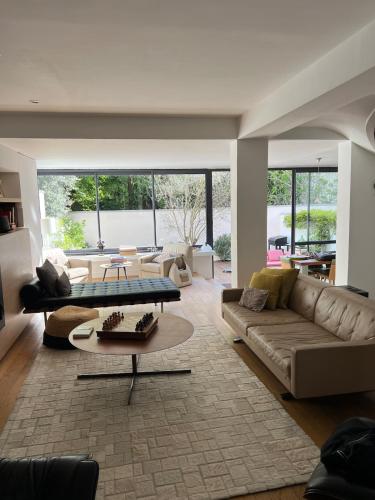 Hotel Particulier Montrouge Limitrophe Paris — Montrouge