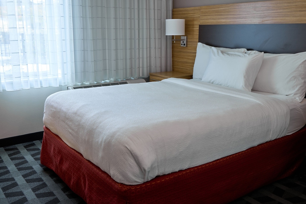 TownePlace Suites Columbia West Lexington - photo 31