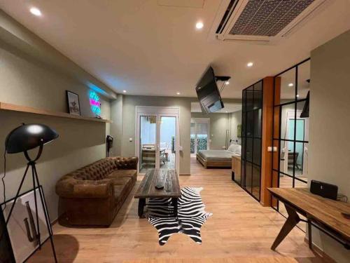 Hidden Garden of Kallithea — 4-Star Luxury Hotel in Athens, Greece