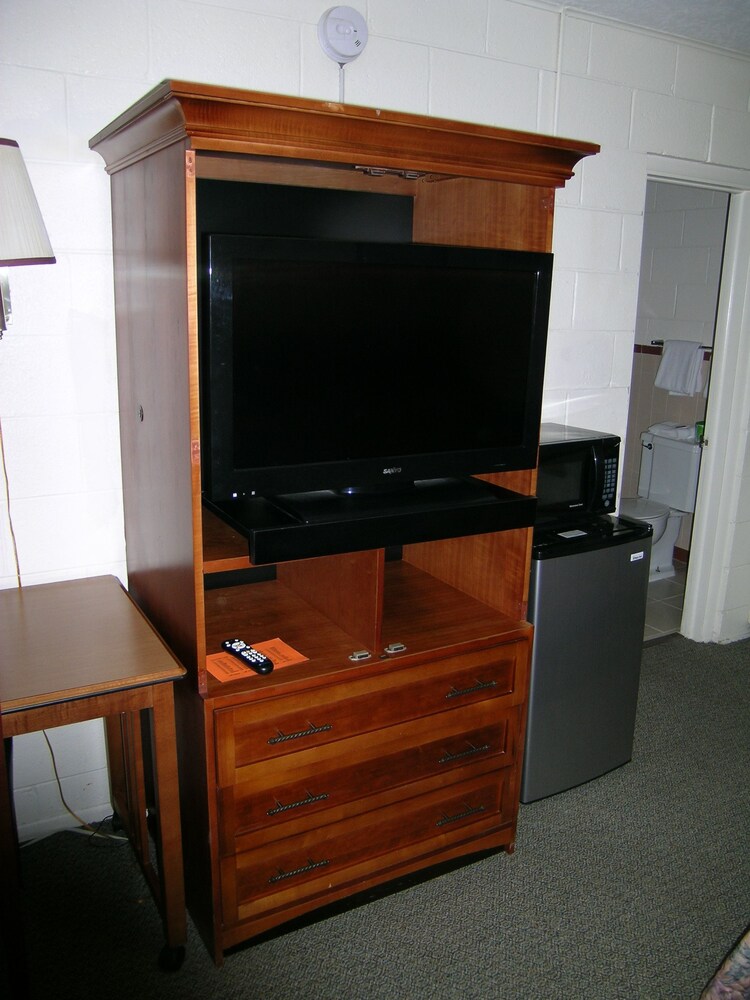 Travel Inn of La Junta - photo 13