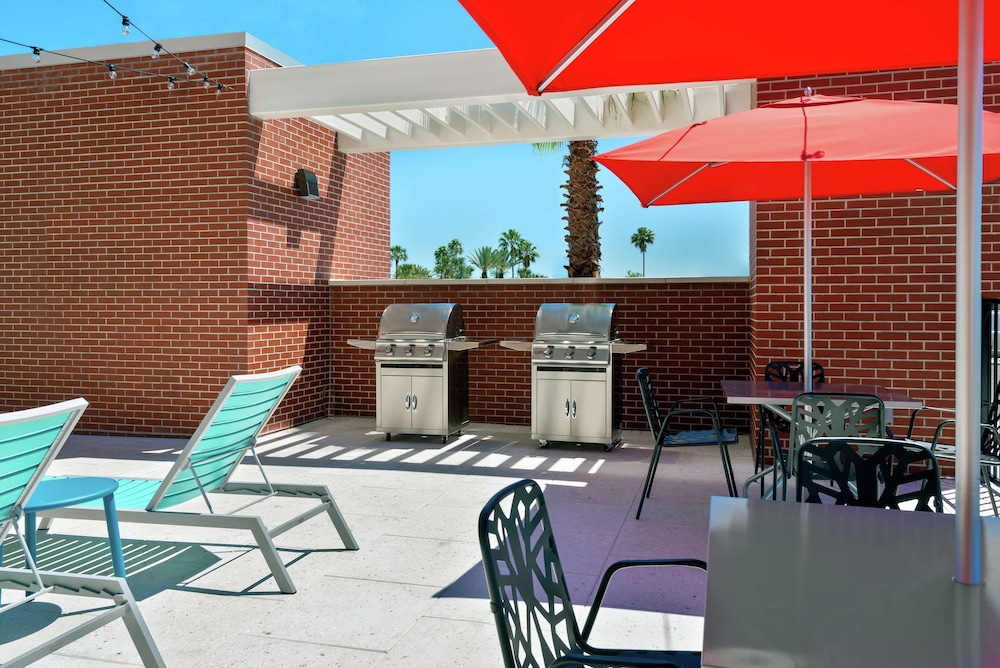 Home2 Suites by Hilton Orlando Near Universal - photo 40