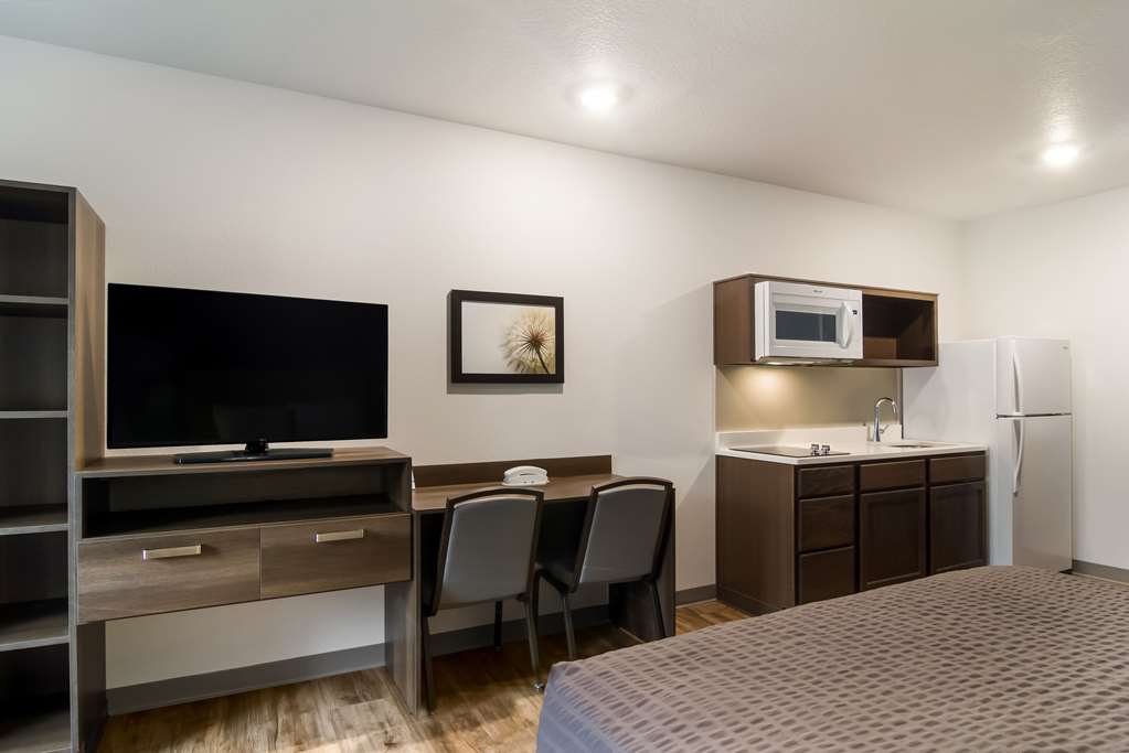 WoodSpring Suites Jacksonville South - photo 21