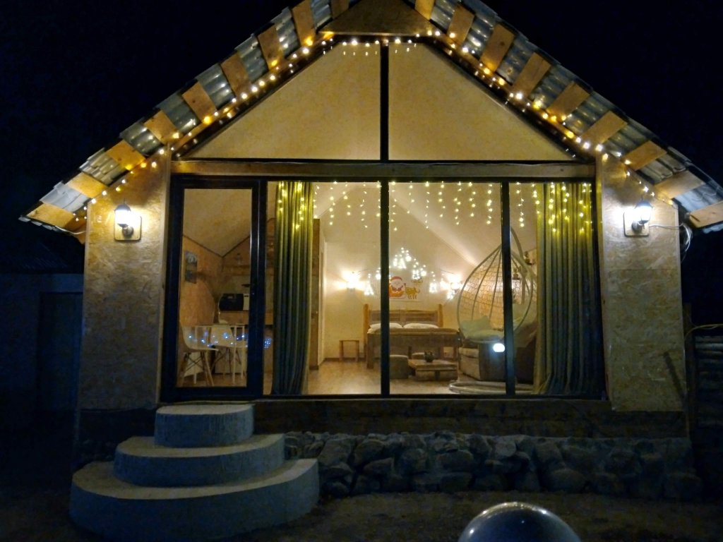 Kazbegi cottages qabarjina