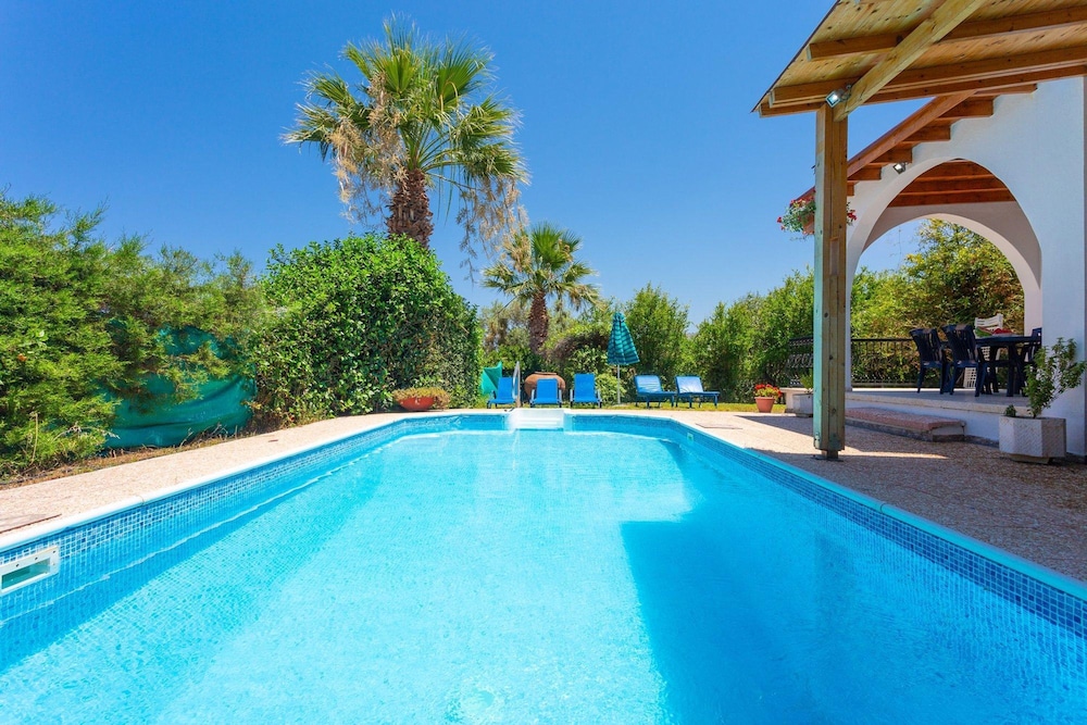 Argaka Sun Villa Tessera Large Private Pool Walk to Beach Sea Views A C Wifi 2841