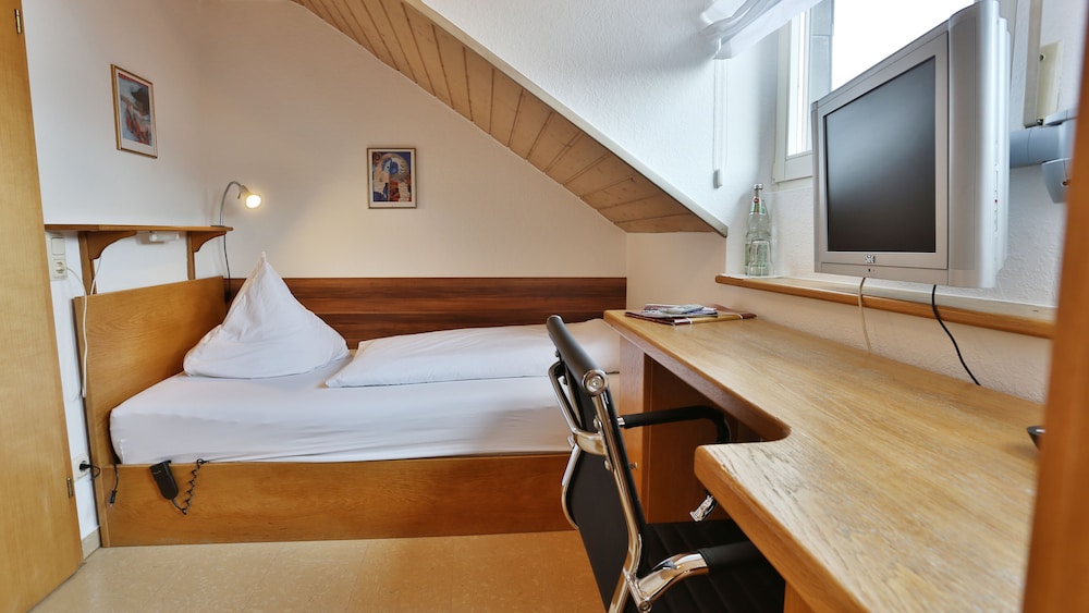 Hotel Gasthof Roessle — Rottenburg — photo 3