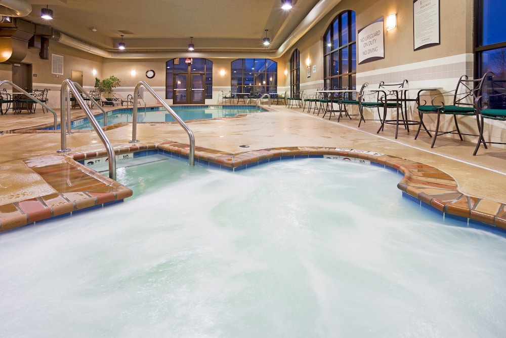 Staybridge Suites Milwaukee Airport South by IHG - photo 36
