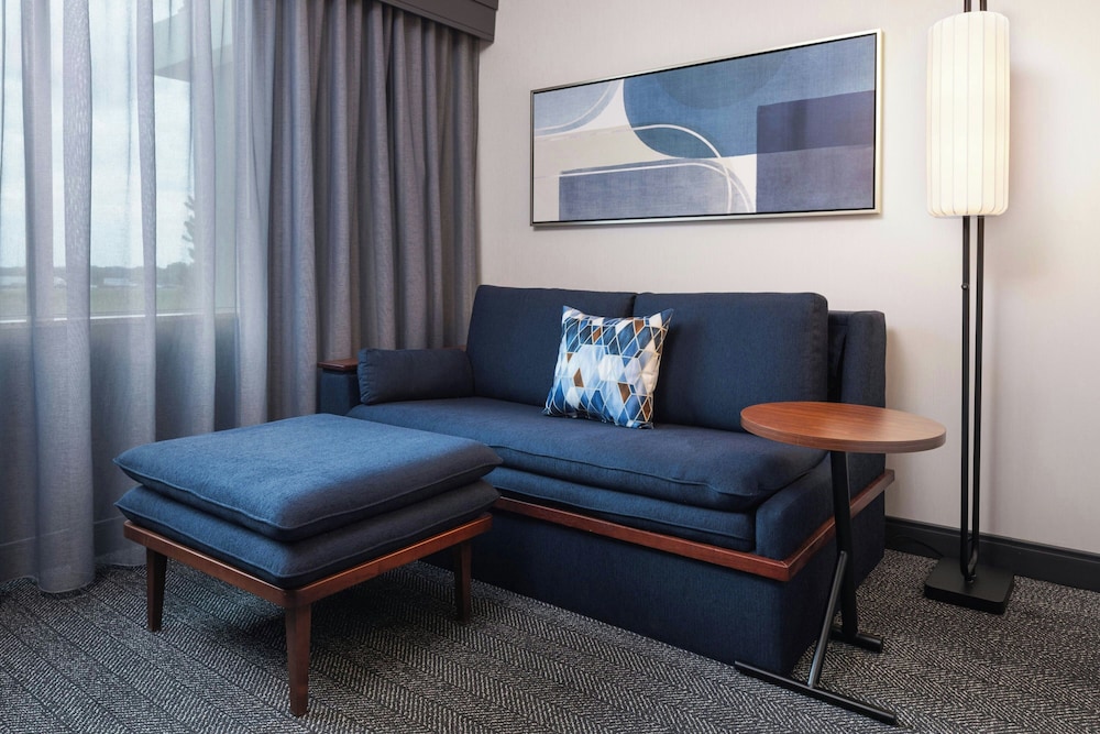 Courtyard by Marriott Minneapolis Maple Grove Arbor Lakes - photo 19