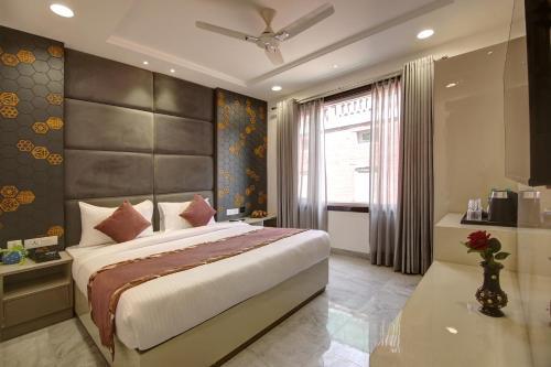 Hotel Kaca Inn Near Connaught Place and New Delhi Railway Station in New Delhi, India
