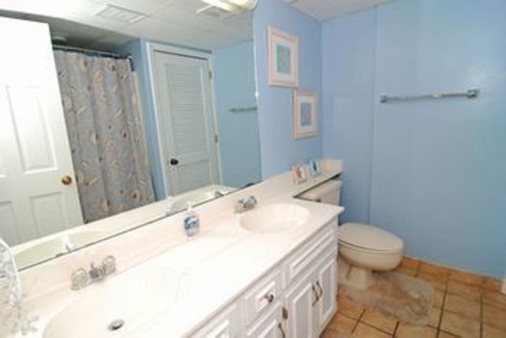 Units at Beach Cove Resort by Elliott Beach Rentals - photo 11