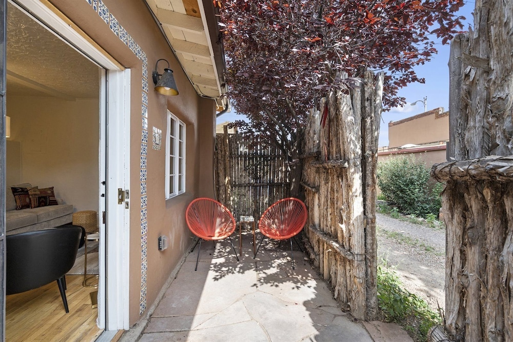 Casita del Viajero Charming Adobe Studio Incredible Location in Santa Fe, United States