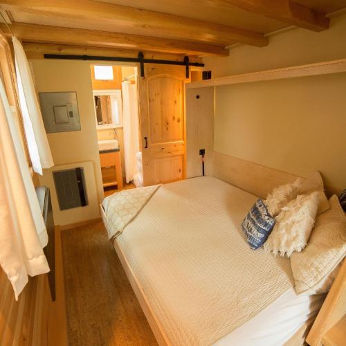 WeeCasa Tiny House Resort - photo 30