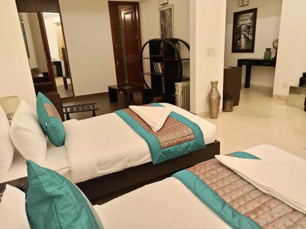 Asian Suites Premium B 709 Huda City