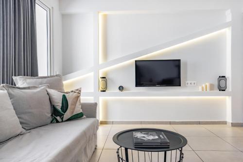 Supreme C1 Apartment in Syntagma — 4-Star Luxury Hotel in Athens, Greece