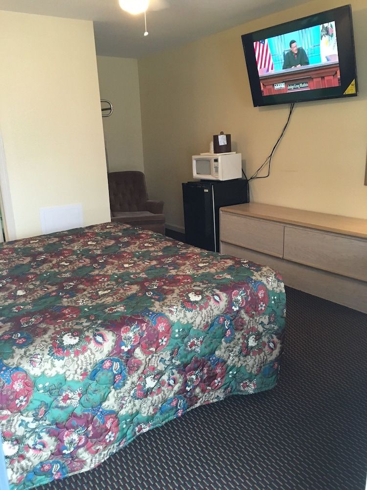 Shaws Komfort Motel - photo 11