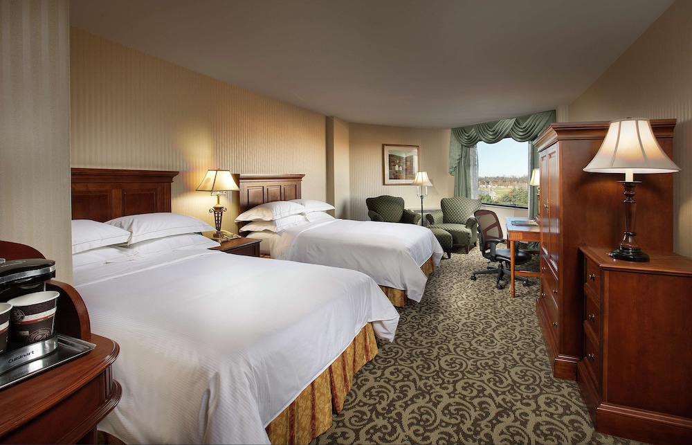 DoubleTree by Hilton Lisle Naperville - photo 10