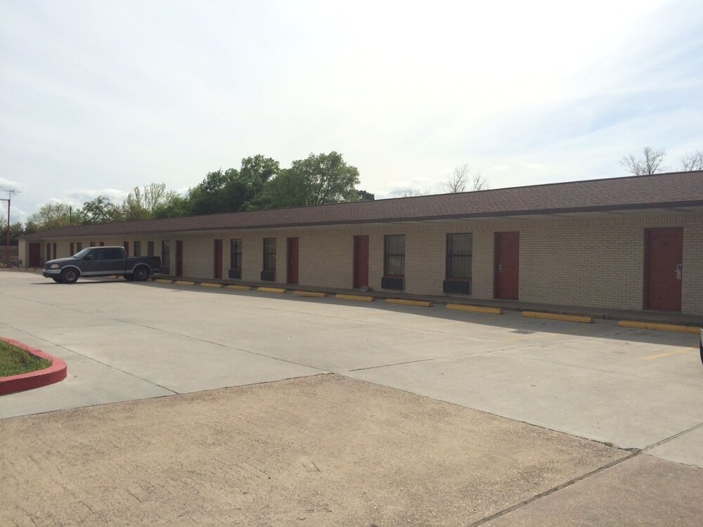 Bayshore Motel - photo 6