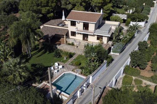 Villa Stella — 4-Star Luxury Hotel in Marsala, Italy