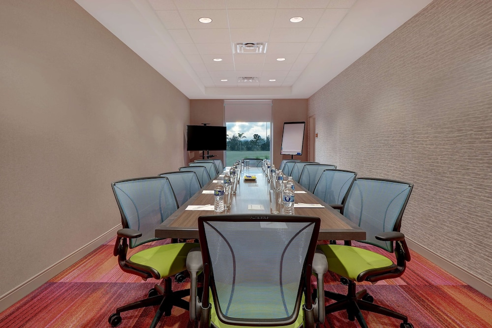 Home2 Suites by Hilton Lakewood Ranch - photo 38