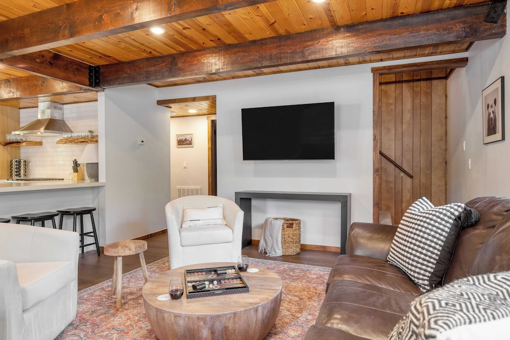 Avalon Pines by AvantStay 5 mins from Bear Mountain Ski Resort - photo 7