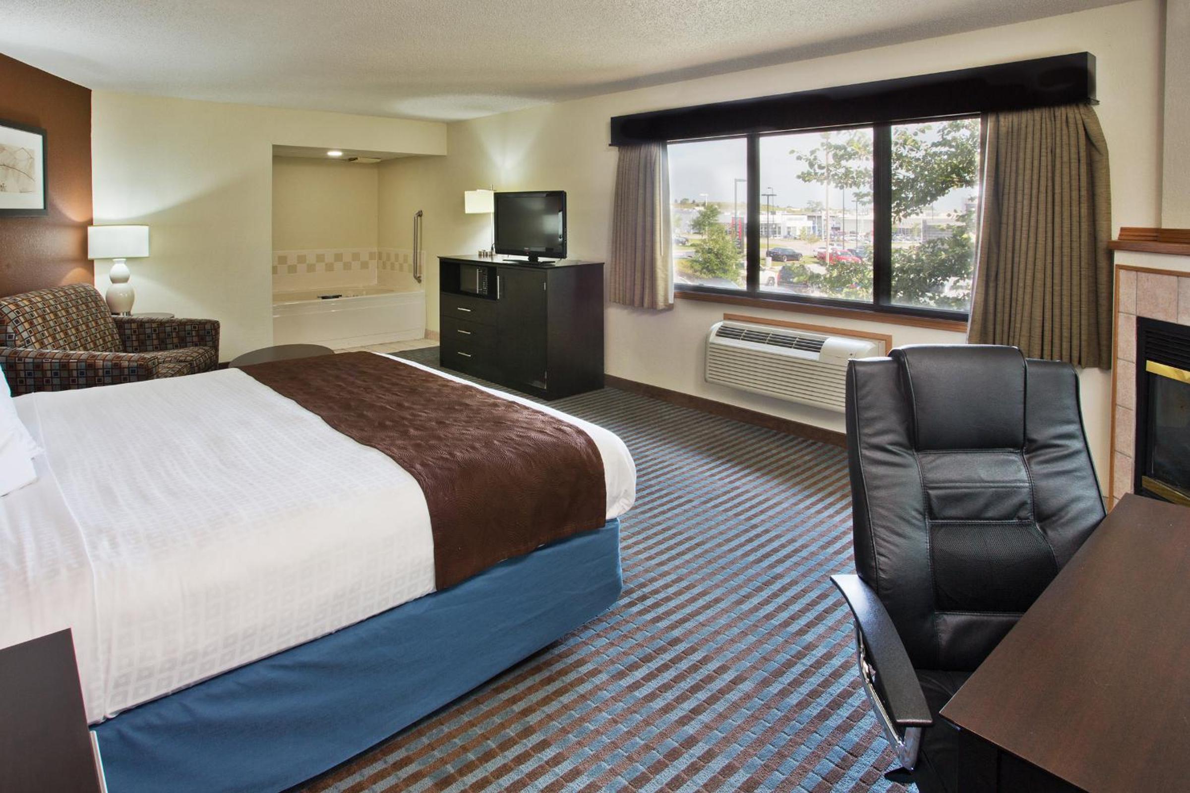 AmericInn by Wyndham Lincoln North - photo 8