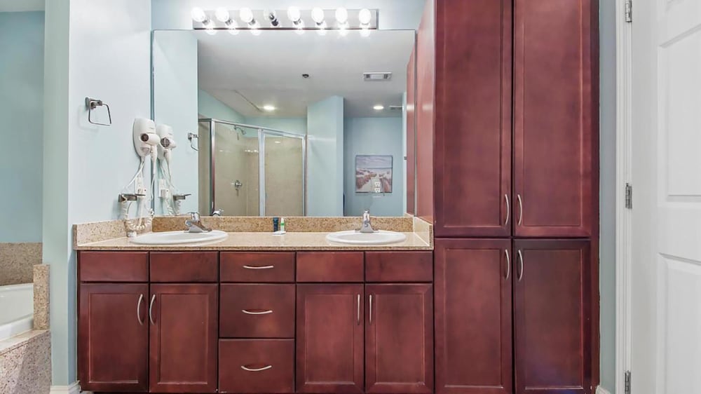 Laketown Wharf 927 - photo 20