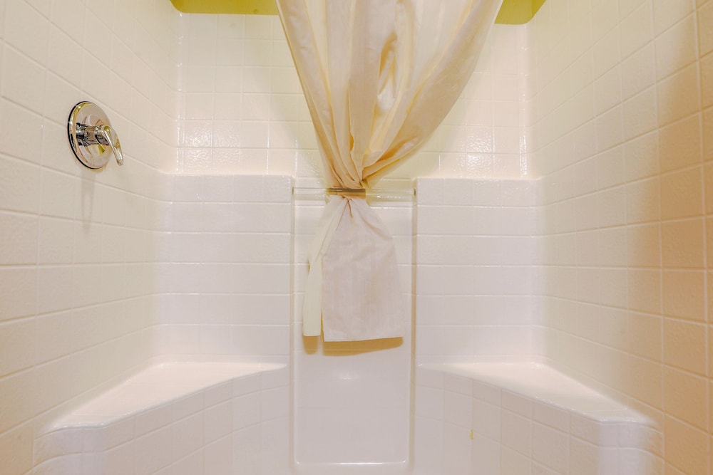 Evansville Inn & Suites By OYO - photo 37
