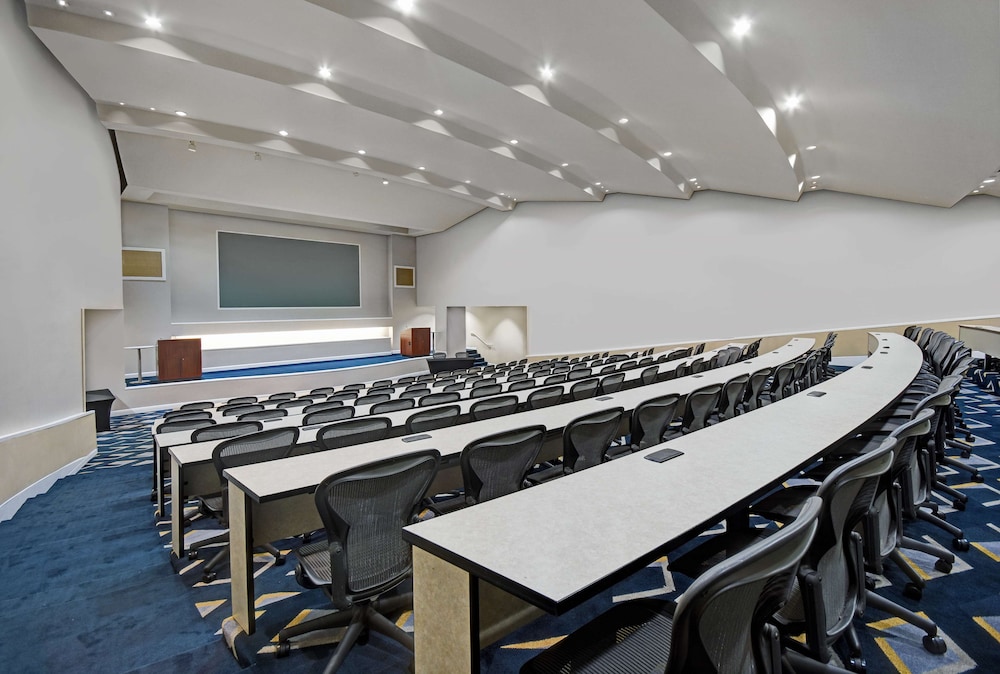 Hilton Peachtree City Atlanta Hotel & Conference Center - photo 86