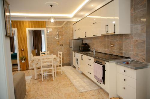 Fishta apartments Q5 32 — Velipoje — photo 2