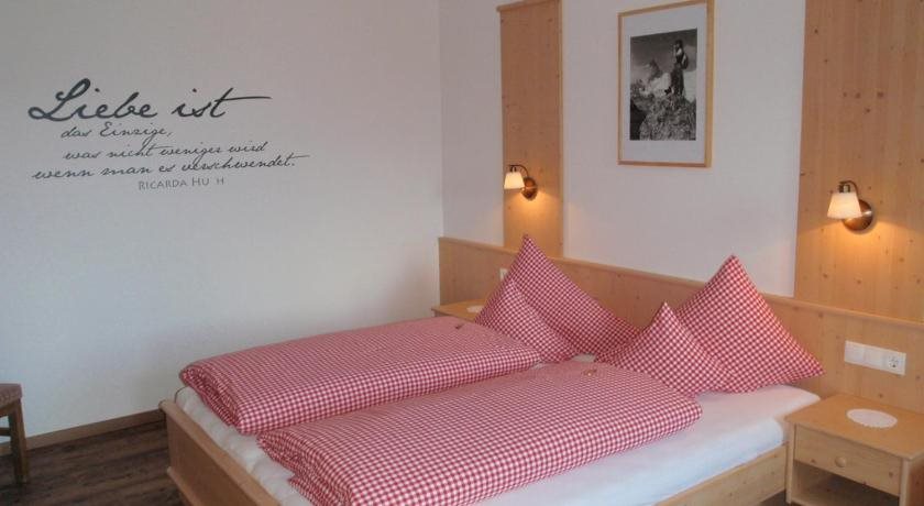 Landhaus Alpenjäger — Hainzenberg — photo 2