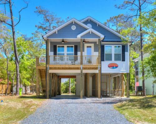 Siesta Sunset in Oak Island, United States