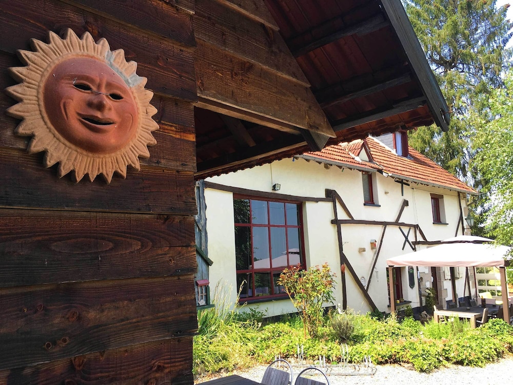 Domaine Les Filloux — hotel in Bourganeuf